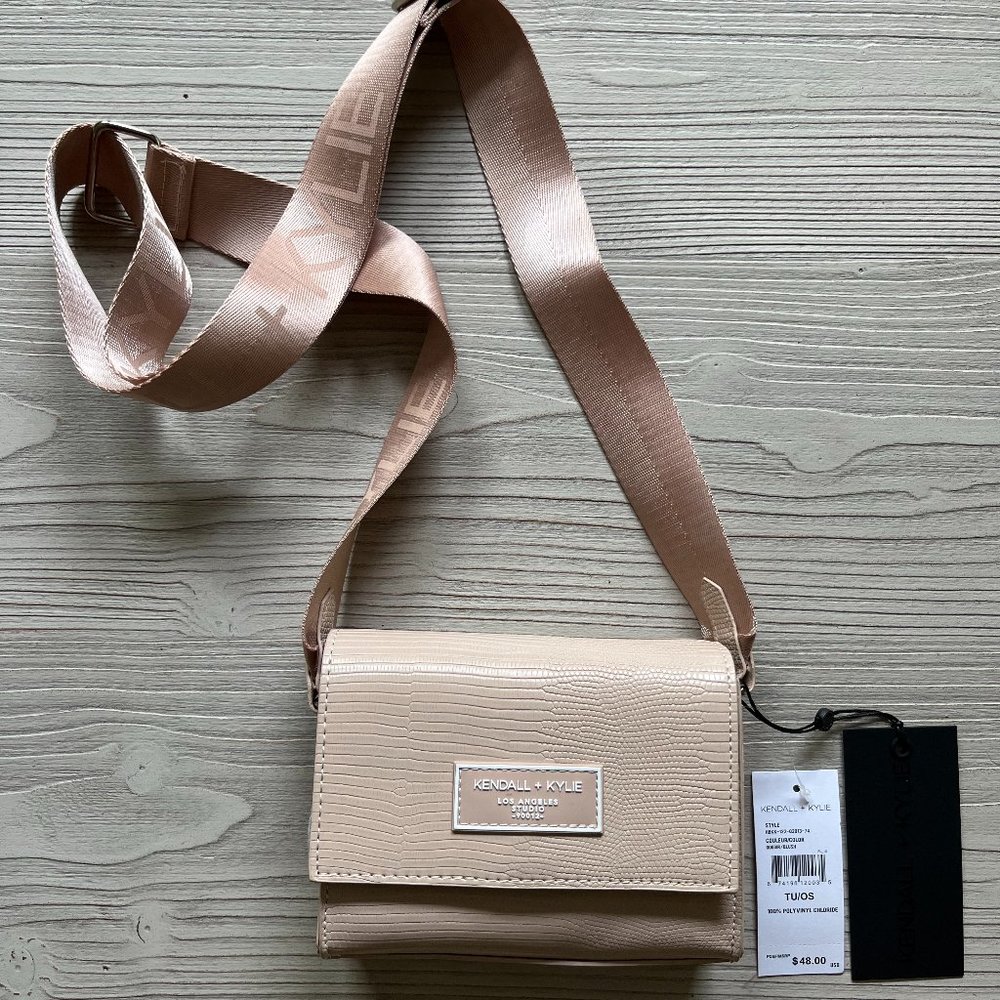 Kendall + Kylie Crossbody Bag in Blush Pink